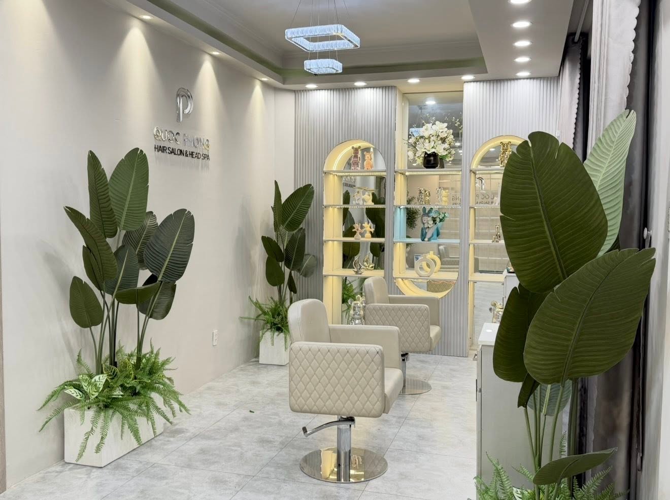 Botanical Head Spa Sanctuary Wash Basins at Quoc Phong Da Nang